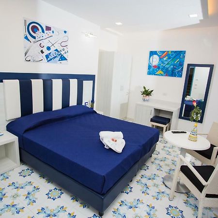 Oasi Fantasia อาเจโรลา ภายนอก รูปภาพ